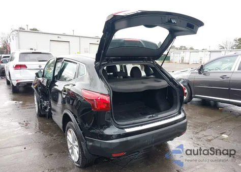 2018 Nissan Rogue Sport S z USA, uszkodzony, nr VIN JN1BJ1CR1JW267171